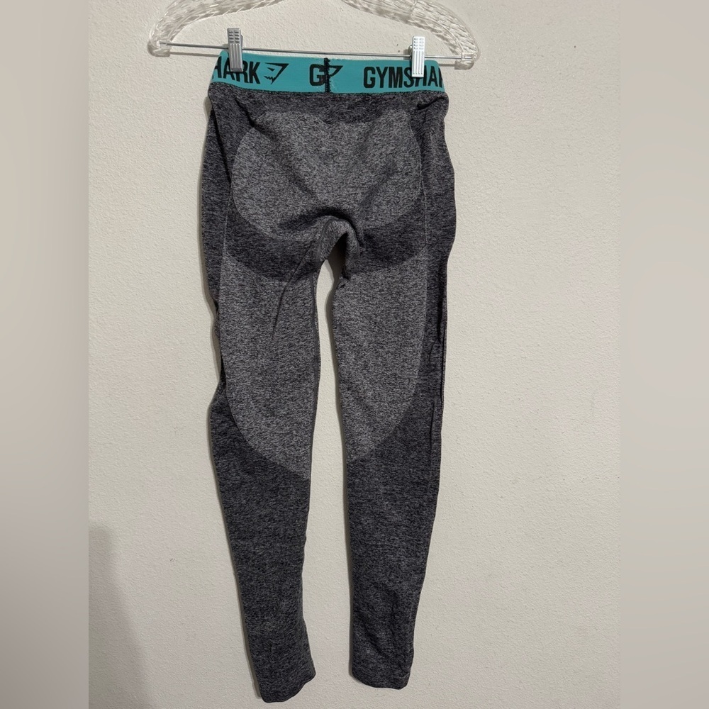 Gymshark Legging - Picture 2 of 7